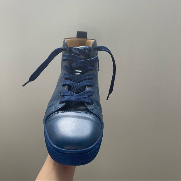 CHRISTIAN LOUBOUTIN
High-Top Sneakers - Picture 7 of 11